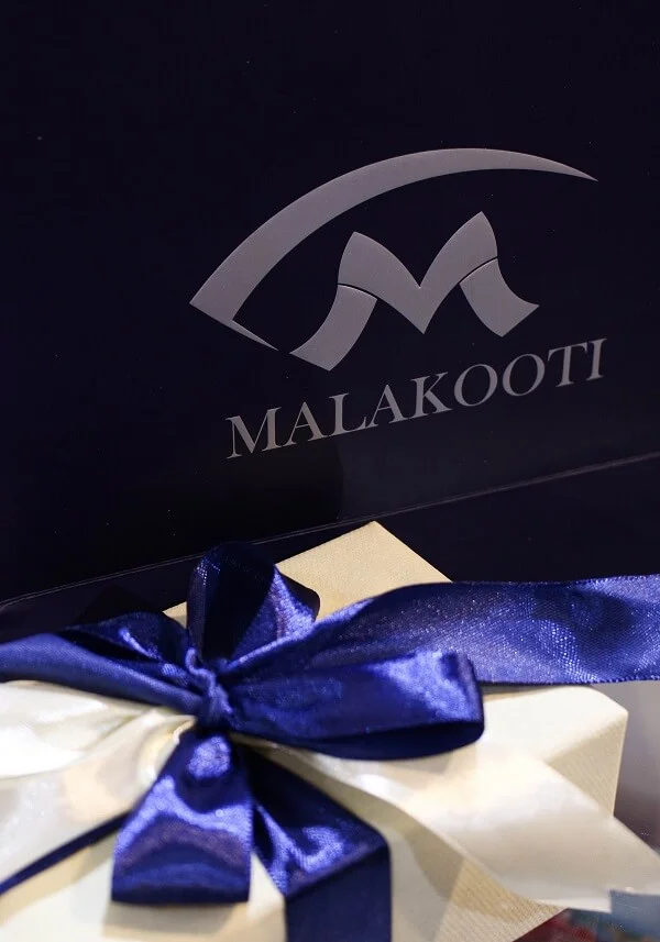 خرید آنلاین عطر و ادکلن از فروشگاه ملکوتی خرید آنلاین عطر برای روز پدر
